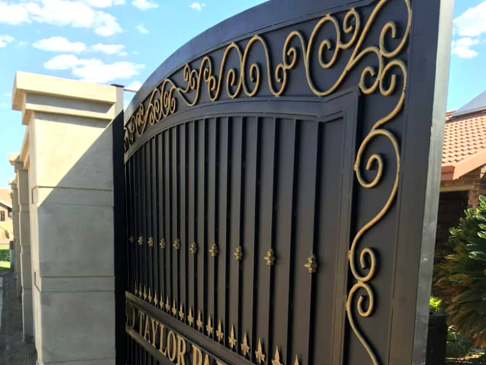 Gates by Fabrication Legend